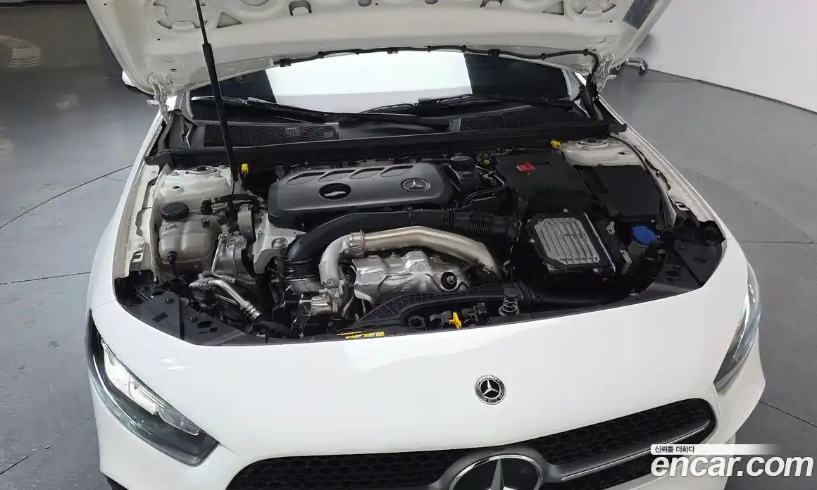 Mercedes-Benz A-Class 2024 2.0 Автомат в Москве № 160182, фото 7