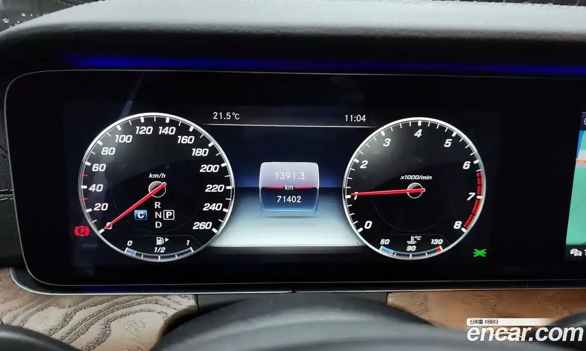 Mercedes-Benz E-Class 2018 2.0 Автомат в Москве № 160960, фото 19