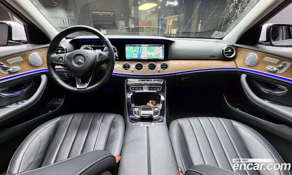 Mercedes-Benz E-Class 2018 2.0 Автомат в Москве № 160960, фото 7