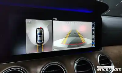 Mercedes-Benz E-Class 2018 2.0 Автомат в Москве № 160960, миниатюра 10