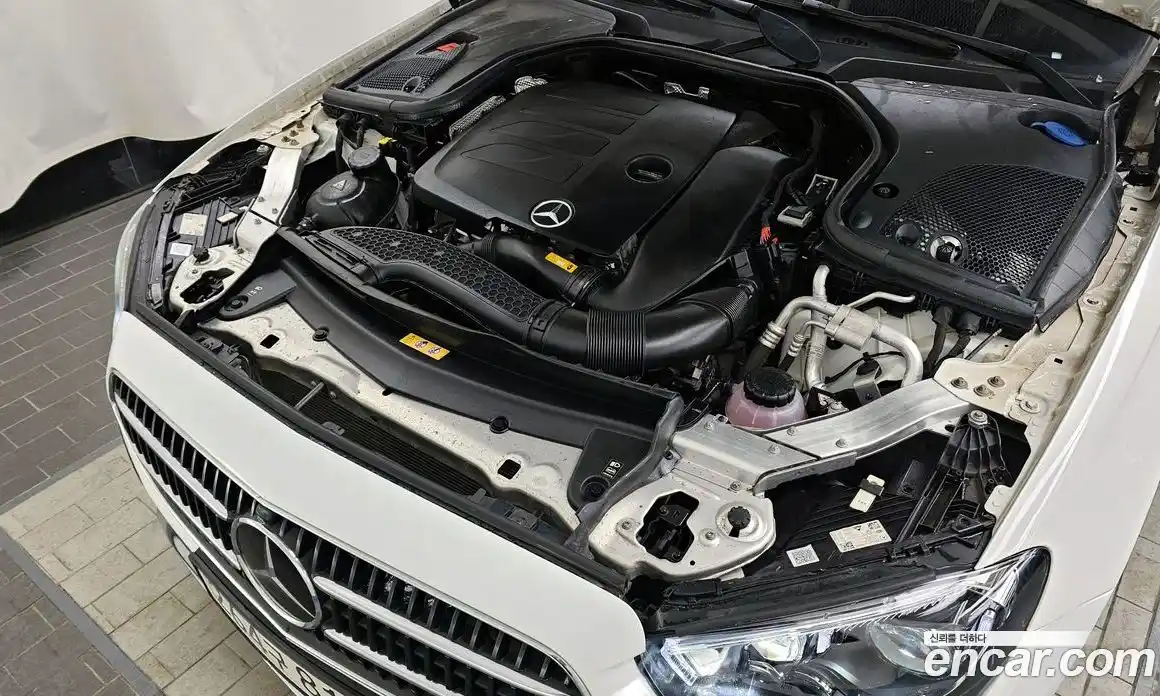 Mercedes-Benz E-Class 2021 2.0 Автомат в Москве № 161428, фото 17