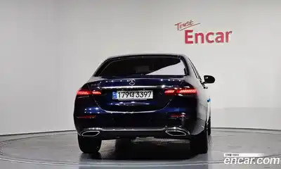 Mercedes-Benz E-Class 2021 2.0 Автомат в Москве № 161645, миниатюра 5