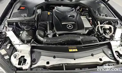 Mercedes-Benz E-Class 2021 2.0 Автомат в Москве № 161645, миниатюра 8