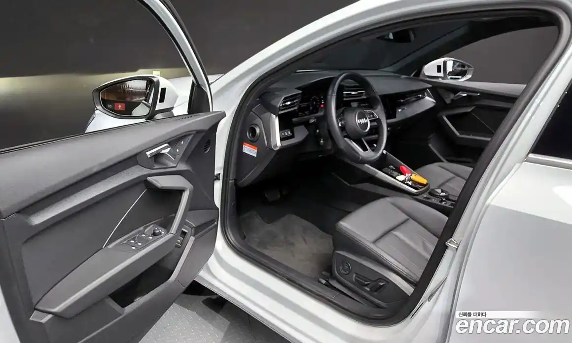 Audi A3 2024 2.0 Автомат в Москве № 162310, фото 19