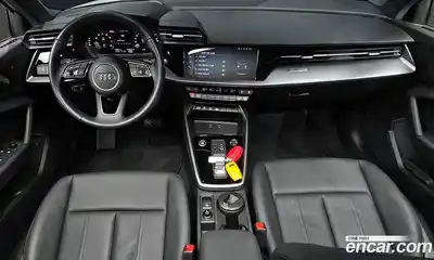 Audi A3 2024 2.0 Автомат в Москве № 162310, миниатюра 2