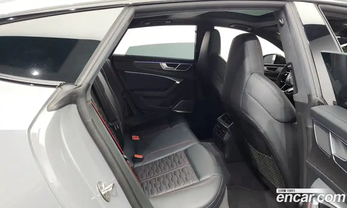 Audi RS7 2023 4.0 Автомат в Москве № 162599, фото 15