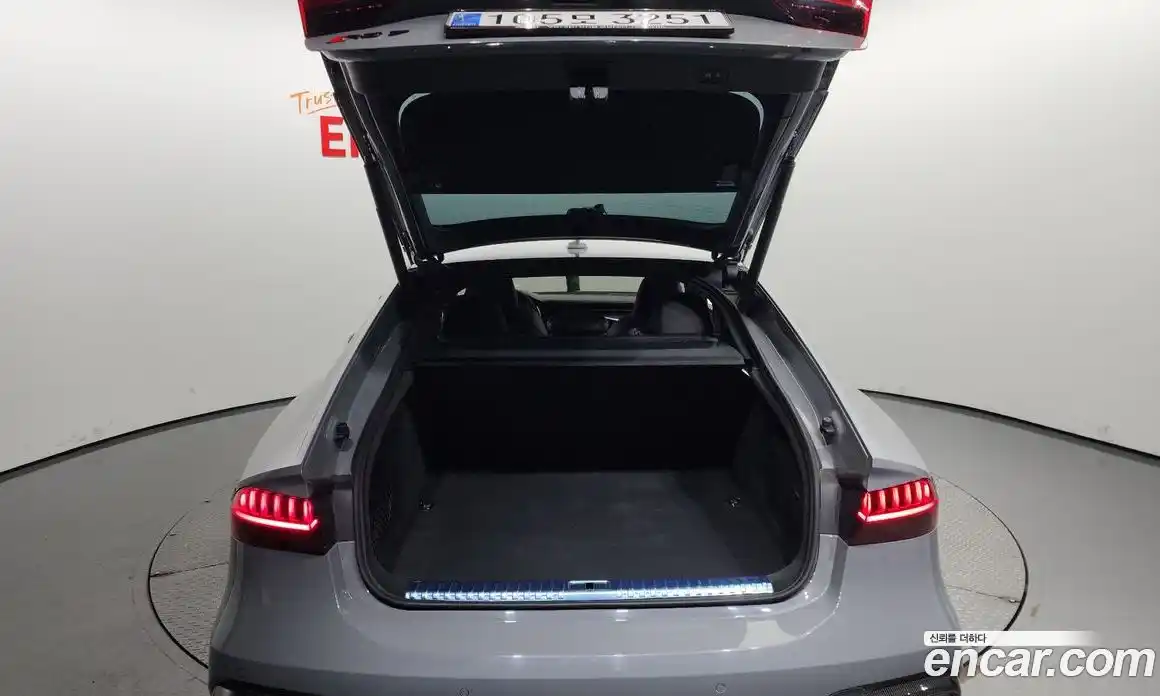 Audi RS7 2023 4.0 Автомат в Москве № 162599, фото 16