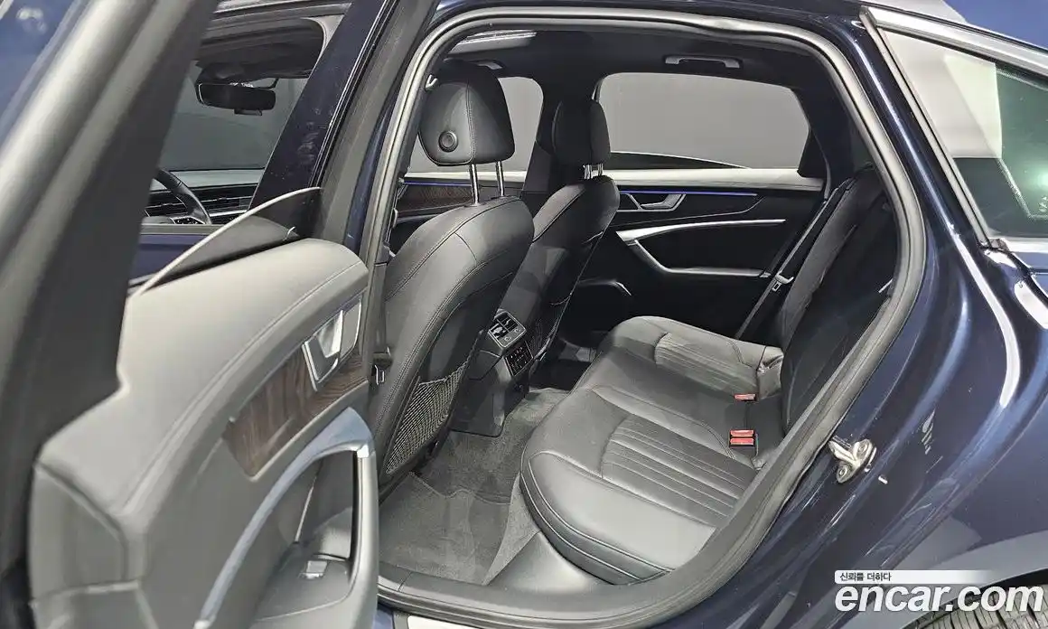 Audi A6 2021 2.0 Автомат в Москве № 163417, фото 7