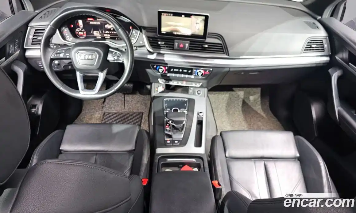 Audi Q5 2020 2.0 Автомат в Москве № 163668, фото 1