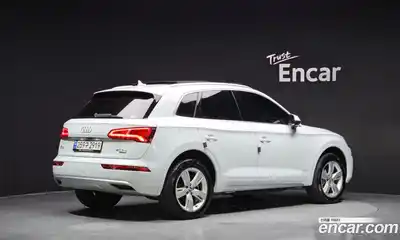 Audi Q5 2020 2.0 Автомат в Москве № 163668, миниатюра 11