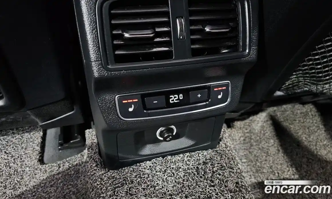 Audi Q5 2020 2.0 Автомат в Москве № 163668, фото 15