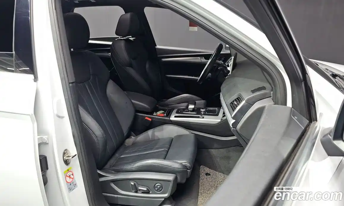 Audi Q5 2020 2.0 Автомат в Москве № 163668, фото 18