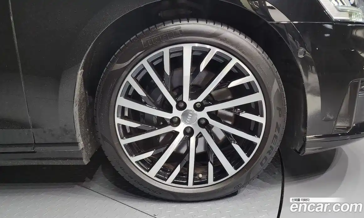 Audi A8 2020 3.0 Автомат в Москве № 163881, фото 3