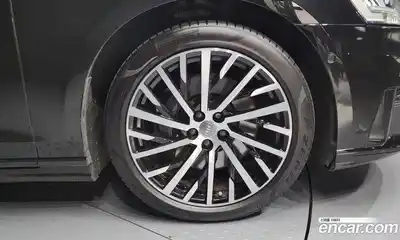 Audi A8 2020 3.0 Автомат в Москве № 163881, миниатюра 3