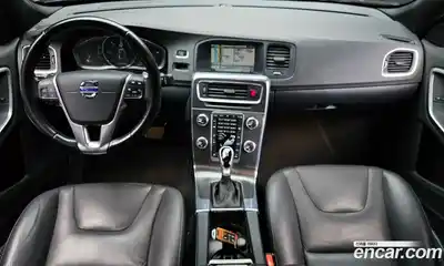 Volvo S60, 2015