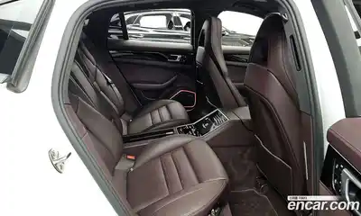 Porsche Panamera 2020 3.0 Автомат в Москве № 165308, миниатюра 7