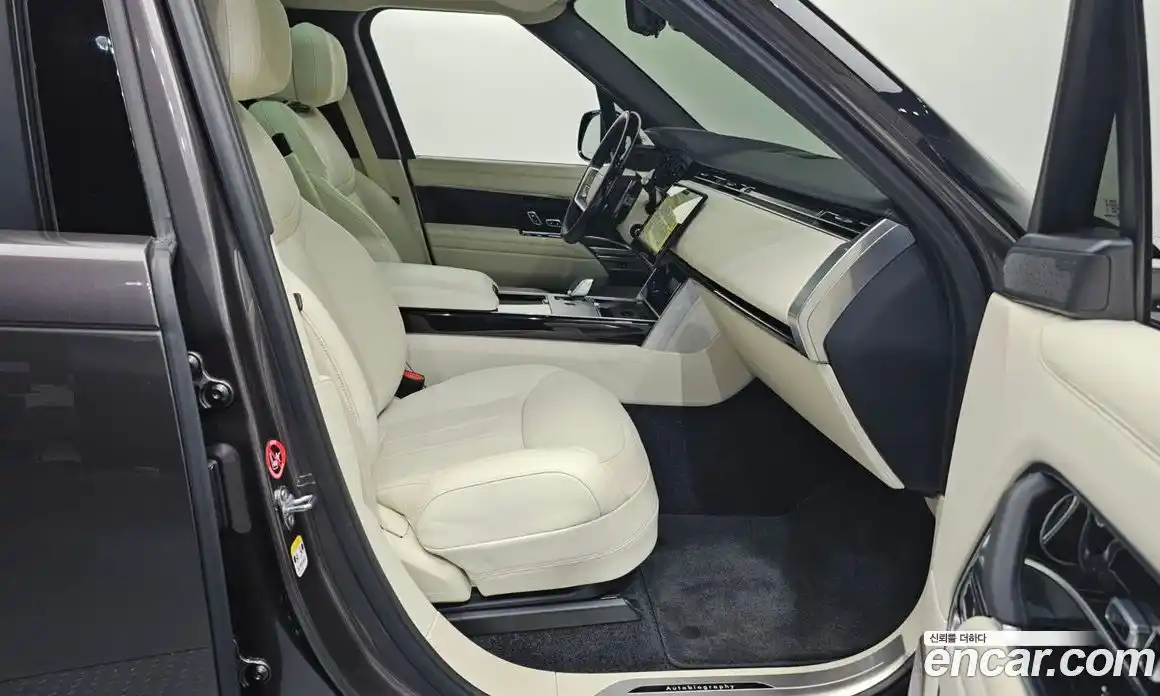 Land Rover Range-Rover 2024 3.0 Автомат в Москве № 165923, фото 7