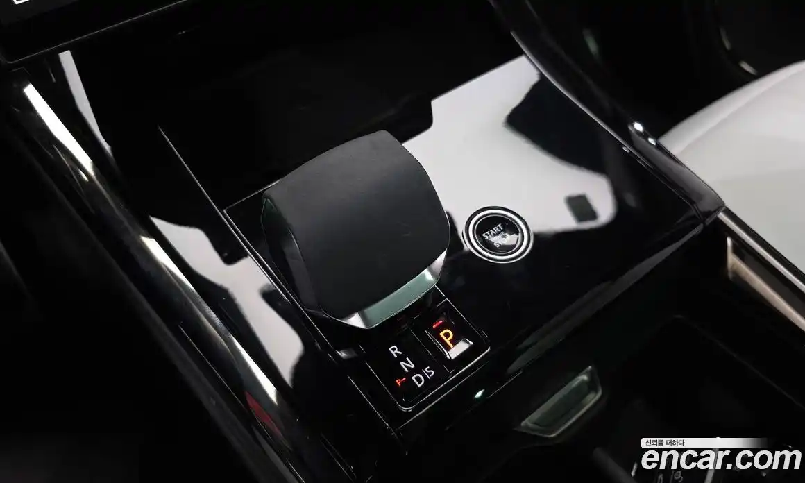 Land Rover Range-Rover Sport 2025 3.0 Автомат в Москве № 166027, фото 16