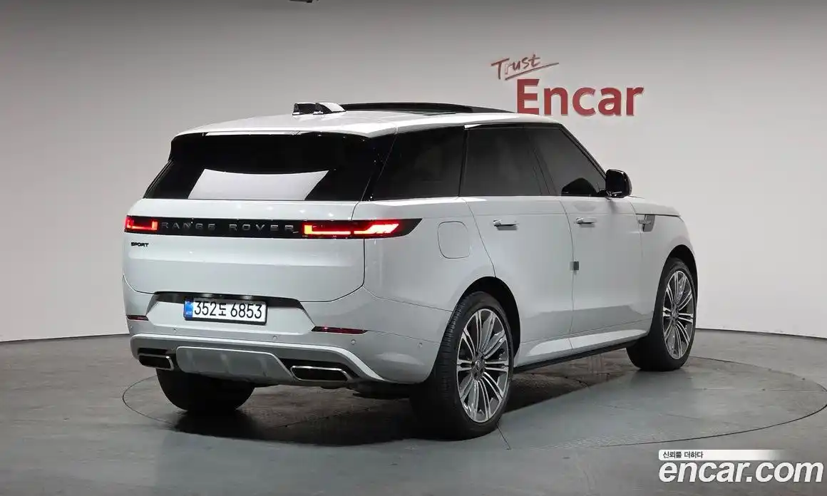 Land Rover Range-Rover Sport 2025 3.0 Автомат в Москве № 166027, фото 10