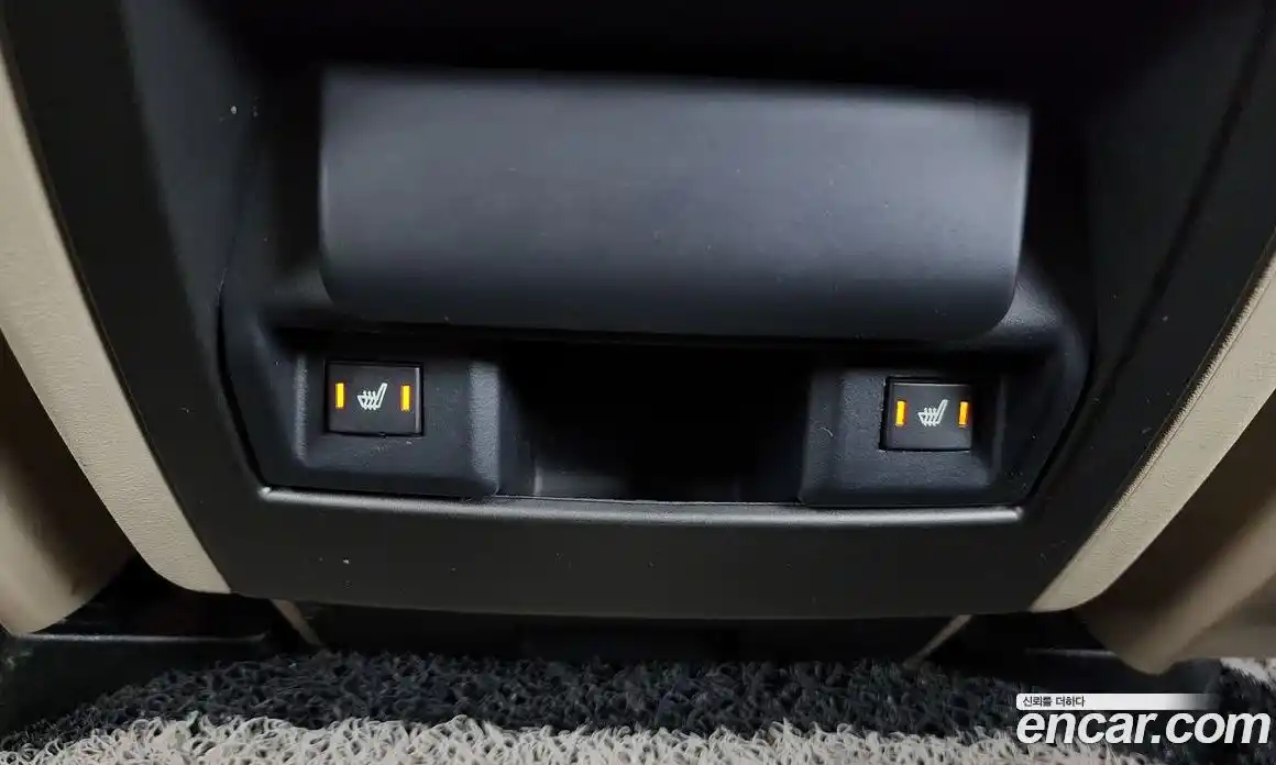 Land Rover Discovery 2016 3.0 Автомат в Москве № 166312, фото 18