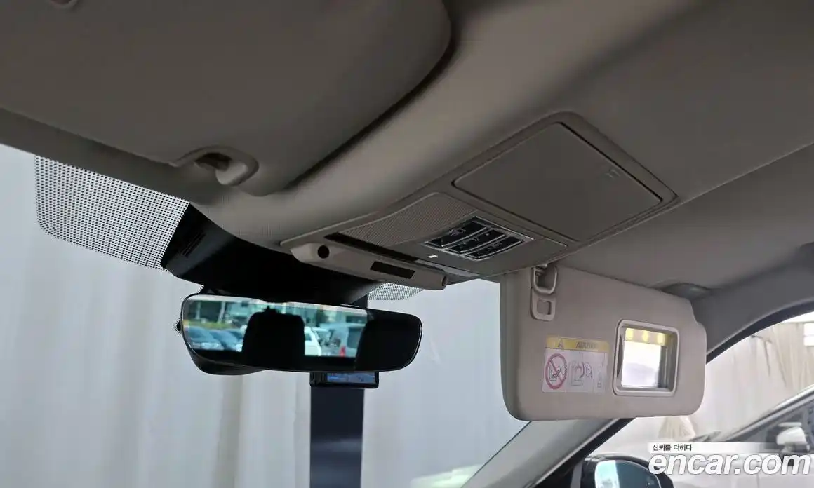 Land Rover Discovery 2017 3.0 Автомат в Москве № 166713, фото 13