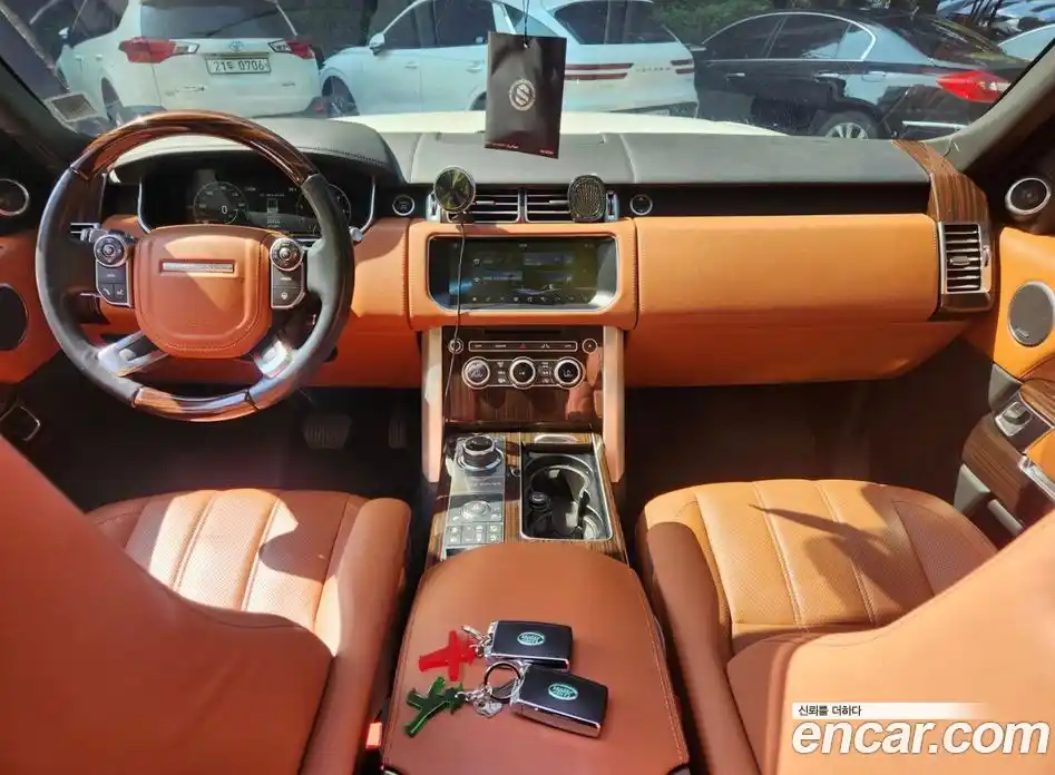 Land Rover Range-Rover 2017 5.0 Автомат в Москве № 166873, фото 14