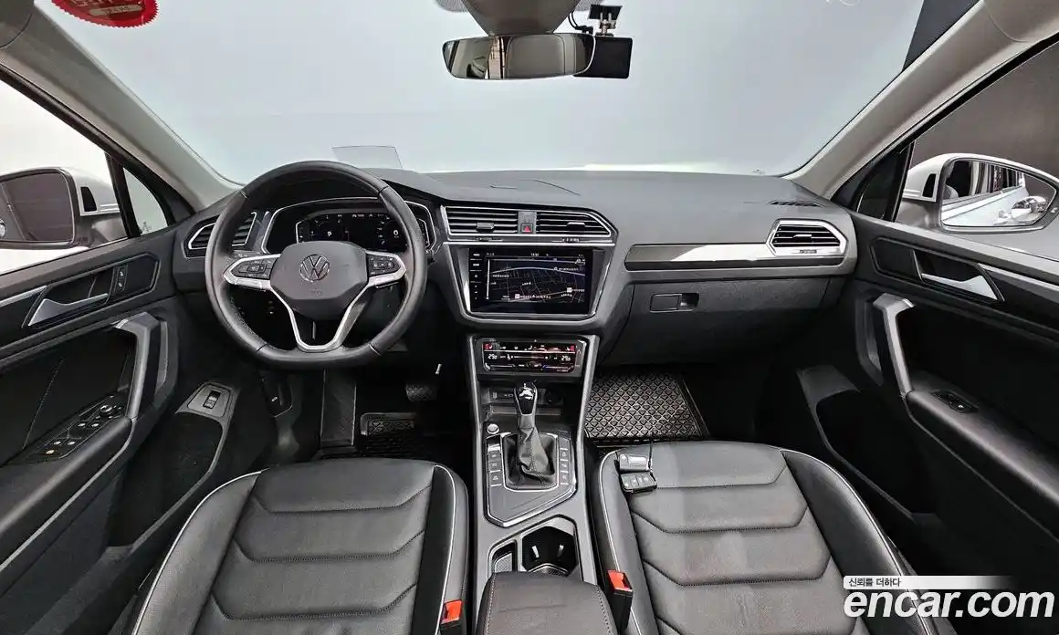 Volkswagen Tiguan 2022 2.0 Автомат в Москве № 168487, фото 17