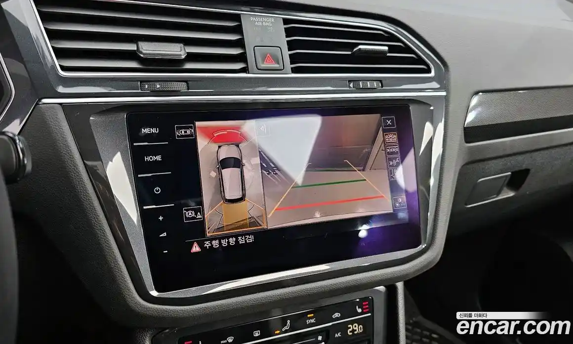 Volkswagen Tiguan 2022 2.0 Автомат в Москве № 168487, фото 9