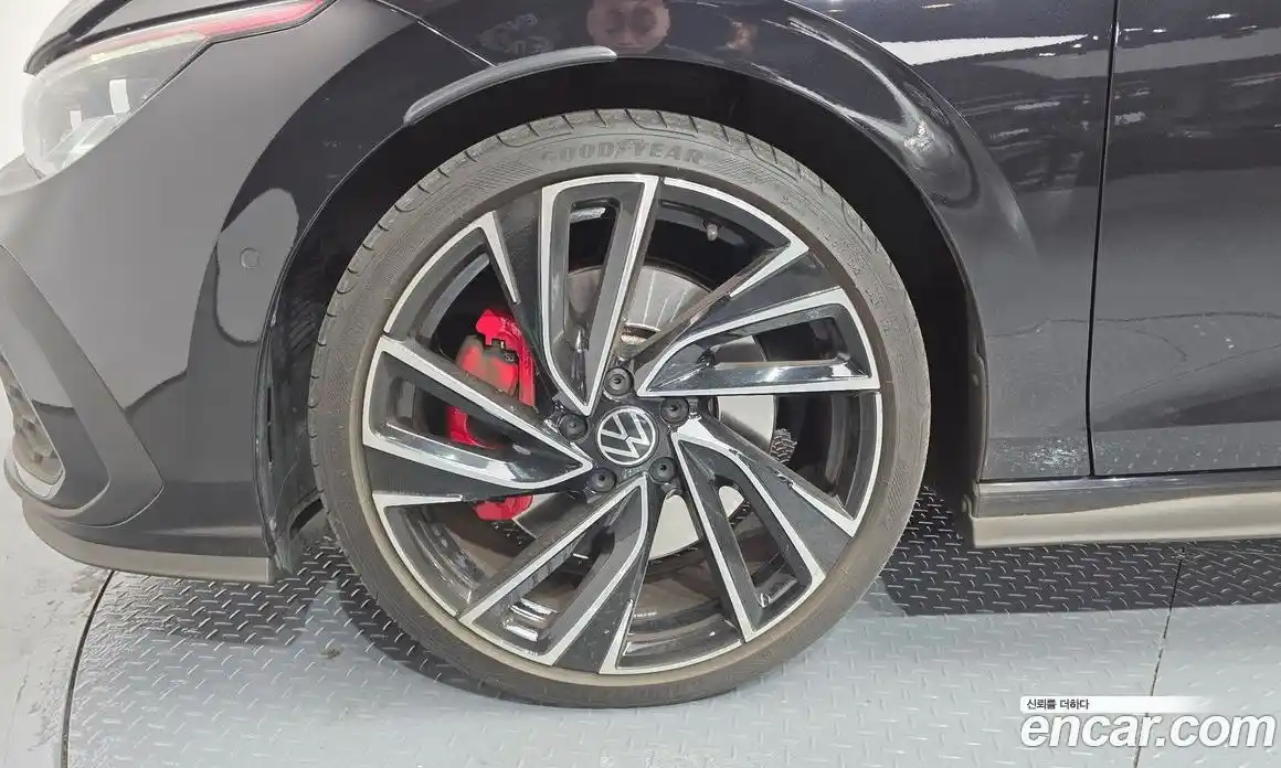 Volkswagen Golf 2022 2.0 Автомат в Москве № 168668, фото 11