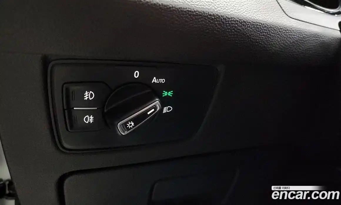 Volkswagen Passat 2018 2.0 Автомат в Москве № 168937, фото 1