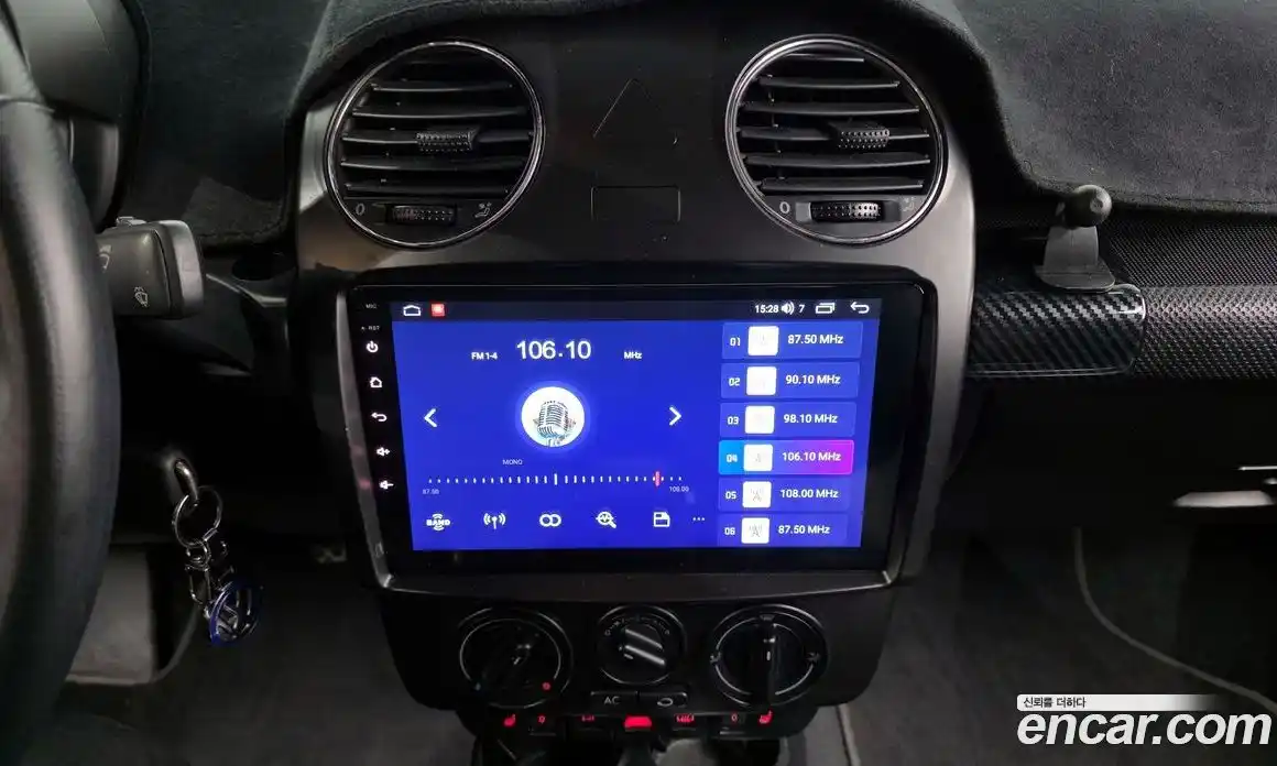 Volkswagen Beatle 2007 2.0 Автомат в Москве № 169119, фото 4