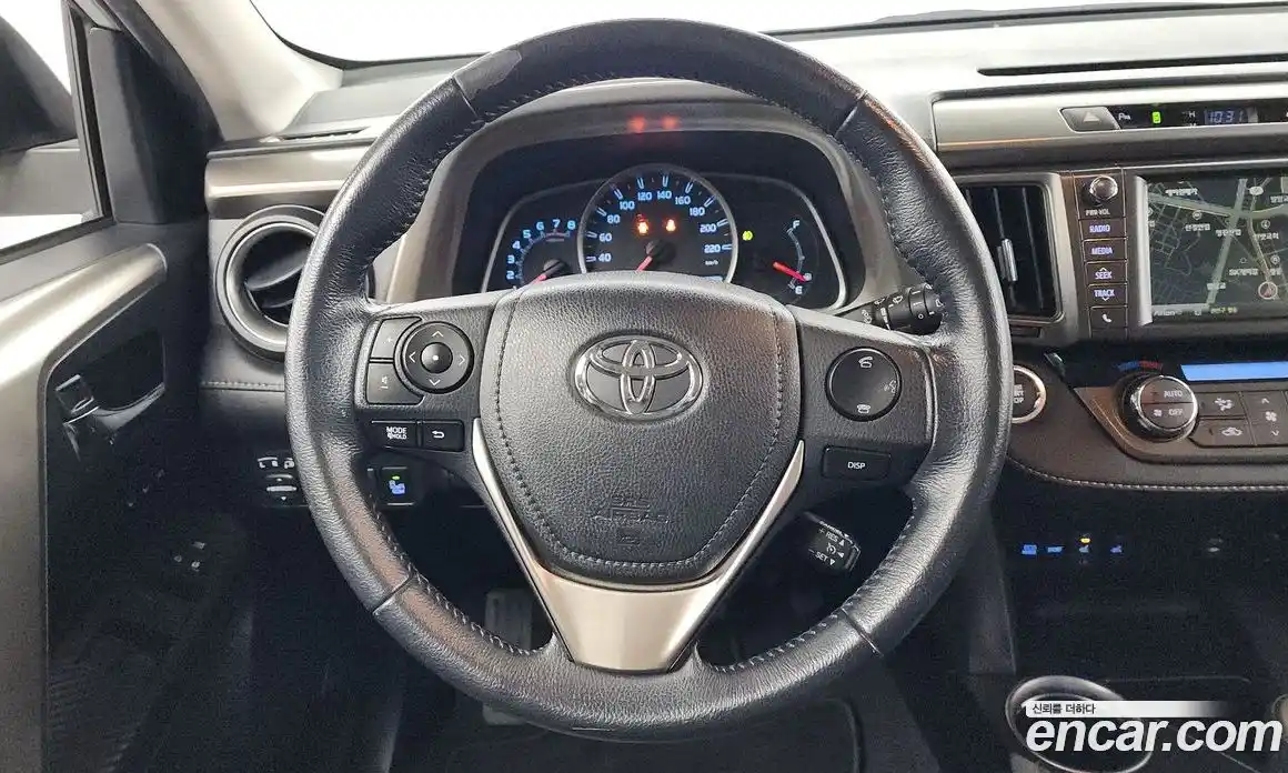 Toyota RAV4 2013 2.5 Автомат в Москве № 170208, фото 11