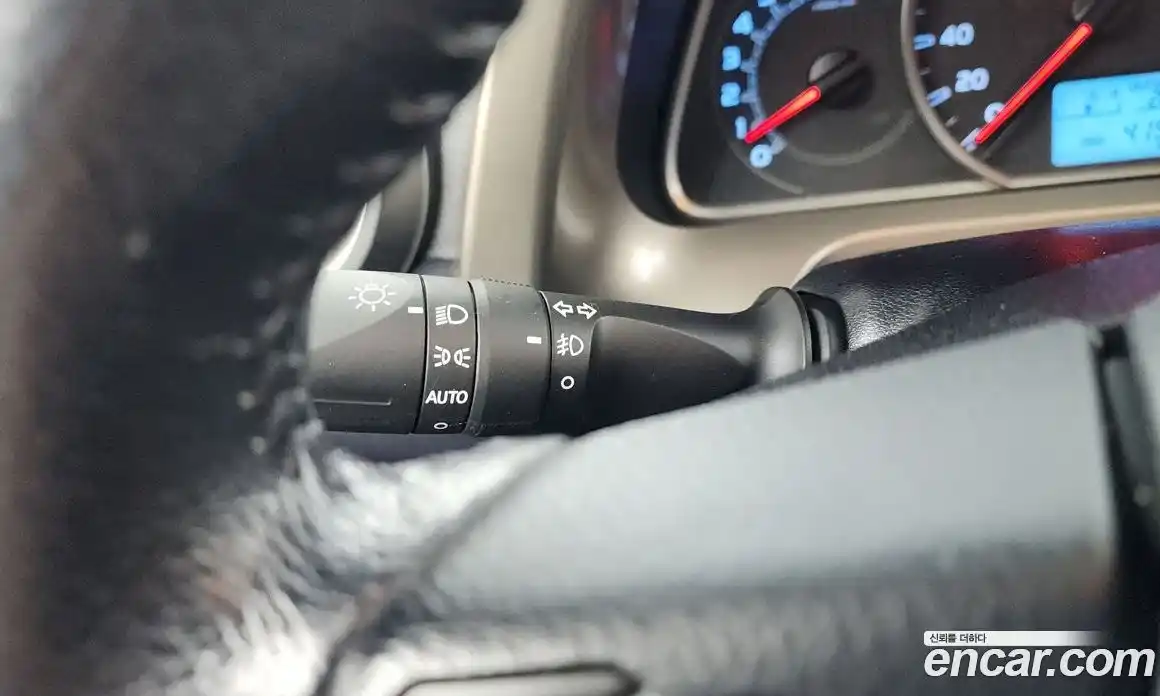 Toyota RAV4 2013 2.5 Автомат в Москве № 170208, фото 16