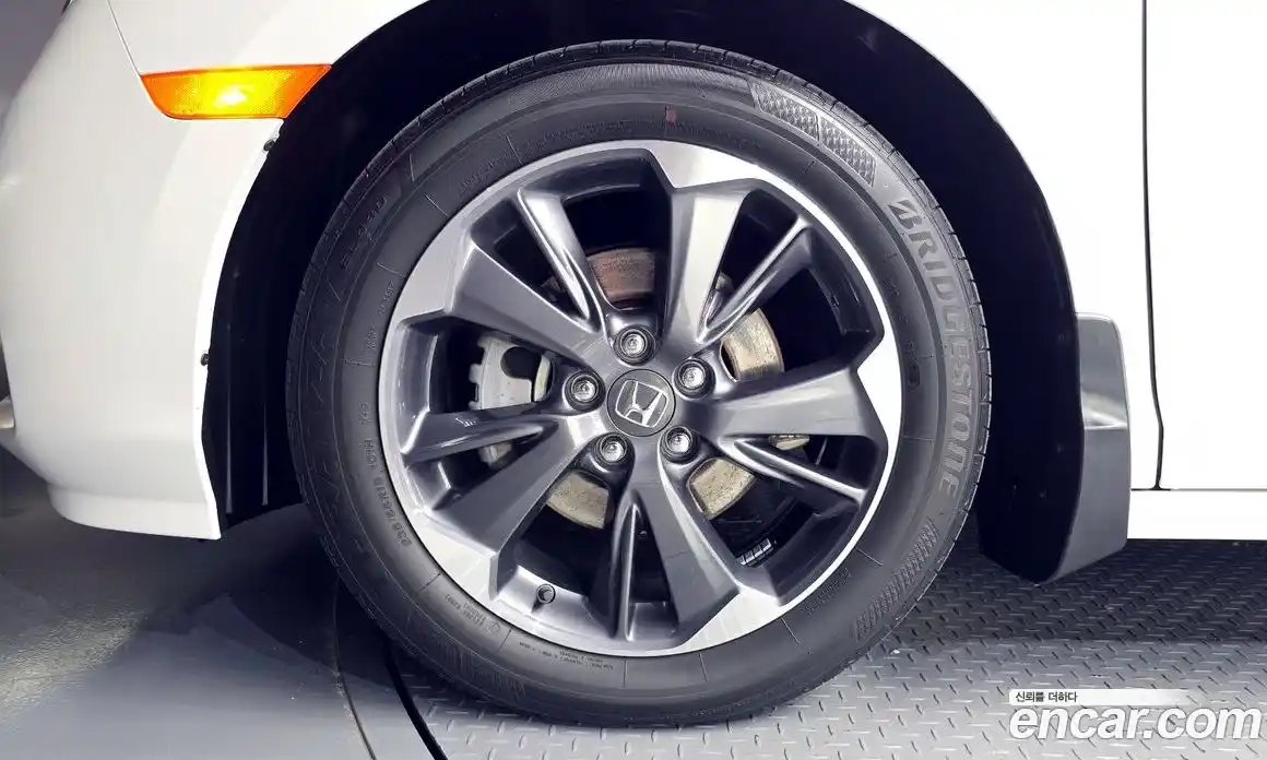 Honda Odyssey 2022 3.5 Автомат в Москве № 170511, фото 7