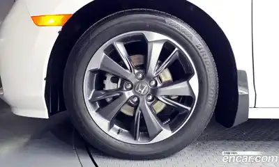 Honda Odyssey 2022 3.5 Автомат в Москве № 170511, миниатюра 7