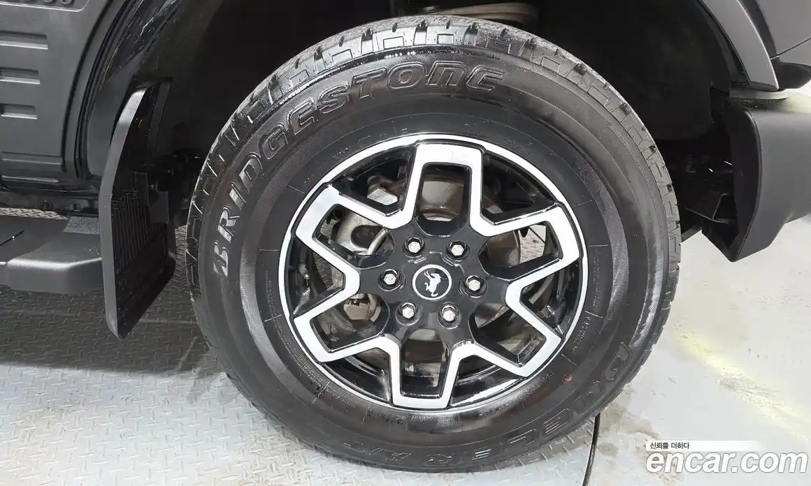 Ford Bronco 2022 2.7 Автомат в Москве № 170763, фото 5