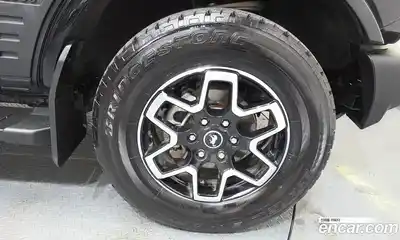 Ford Bronco 2022 2.7 Автомат в Москве № 170763, миниатюра 5