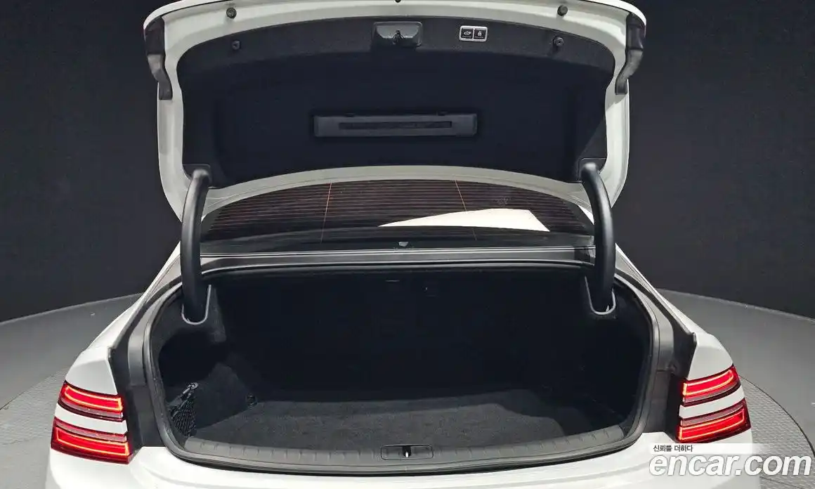 Genesis G80 2022 2.5 Автомат в Москве № 17384, фото 13