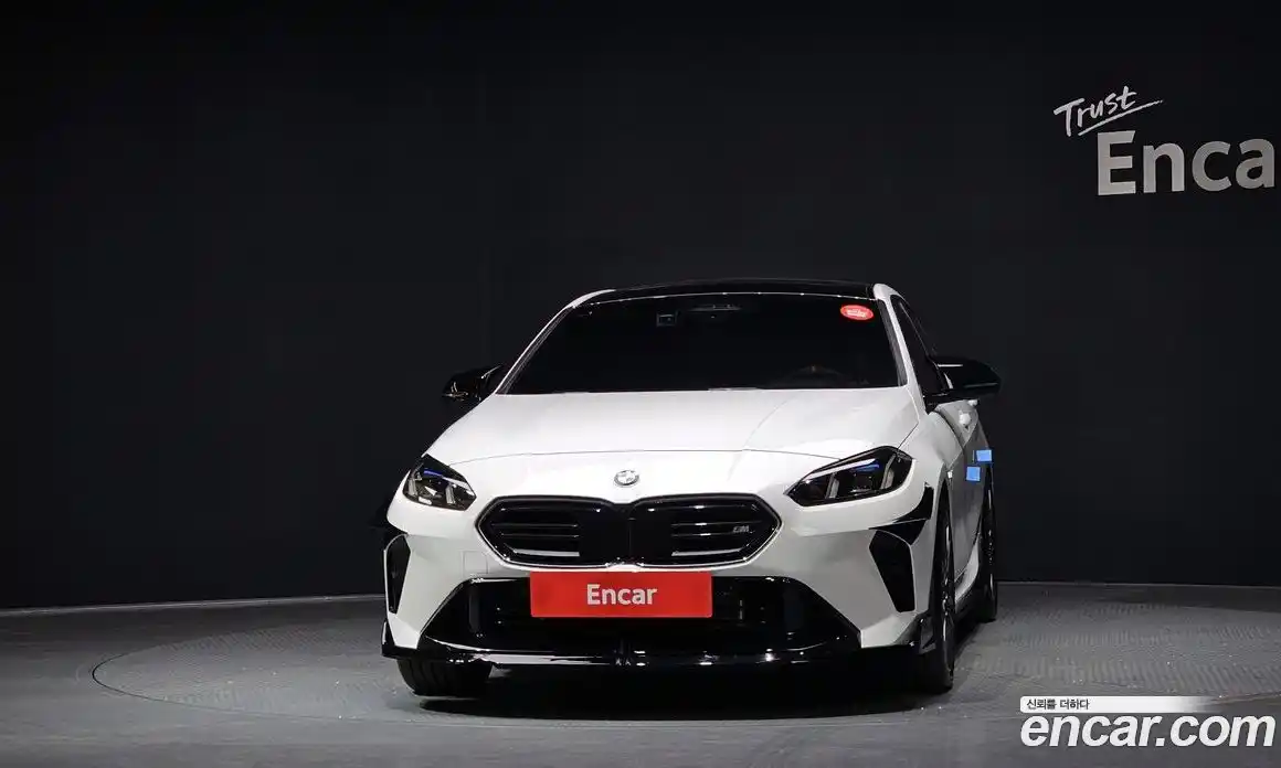 BMW 1-Series 2025 2.0 Автомат в Москве № 187017, фото 3