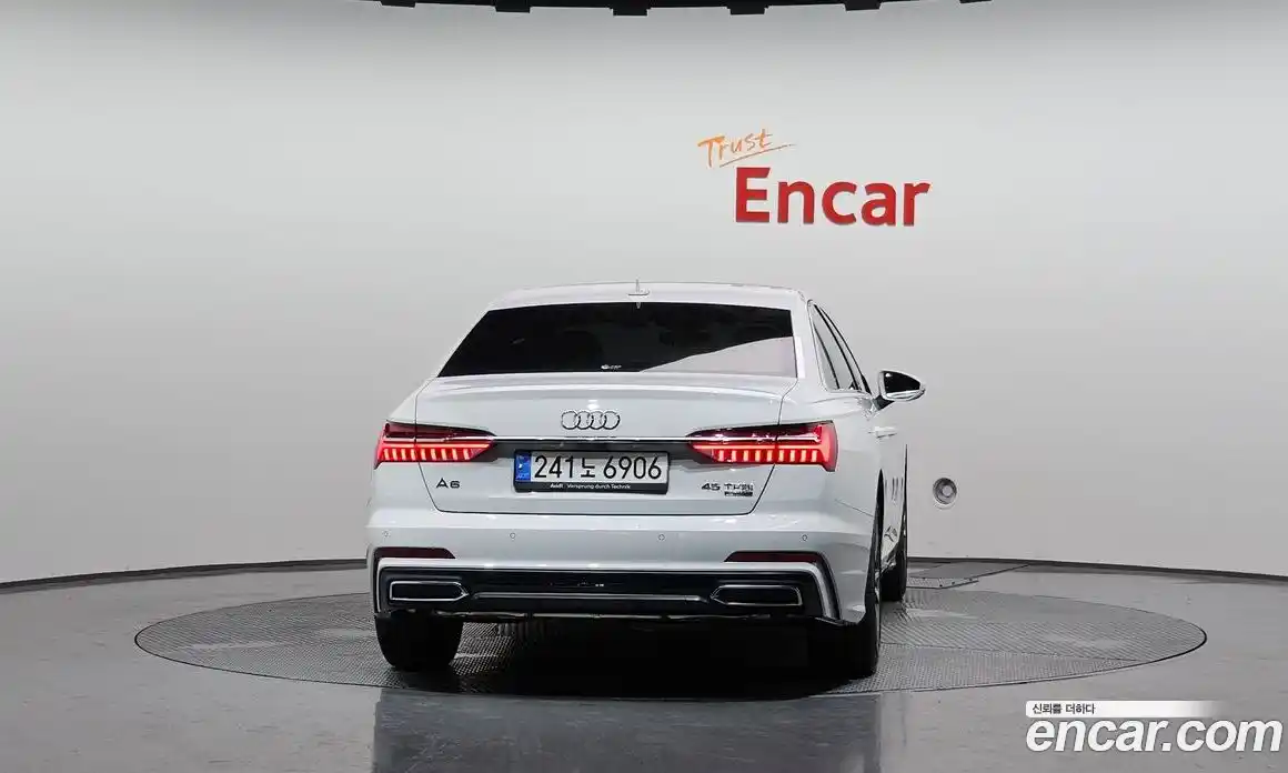 Audi A6 2023 2.0 Автомат в Москве № 187945, фото 12