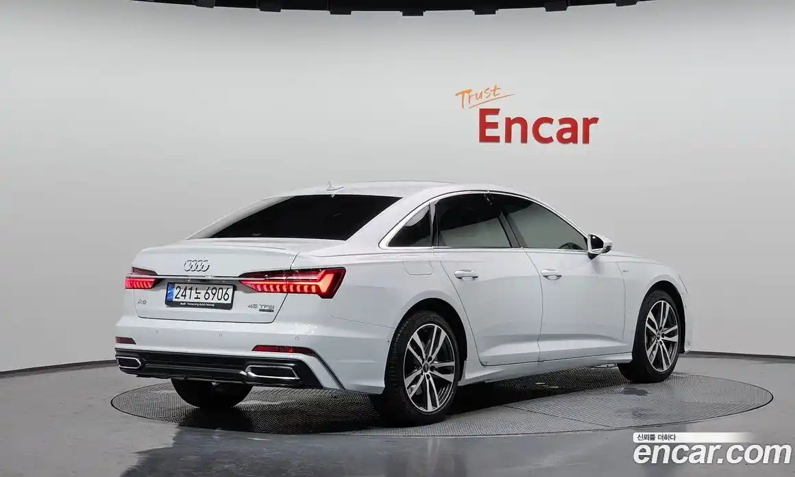 Audi A6 2023 2.0 Автомат в Москве № 187945, фото 20