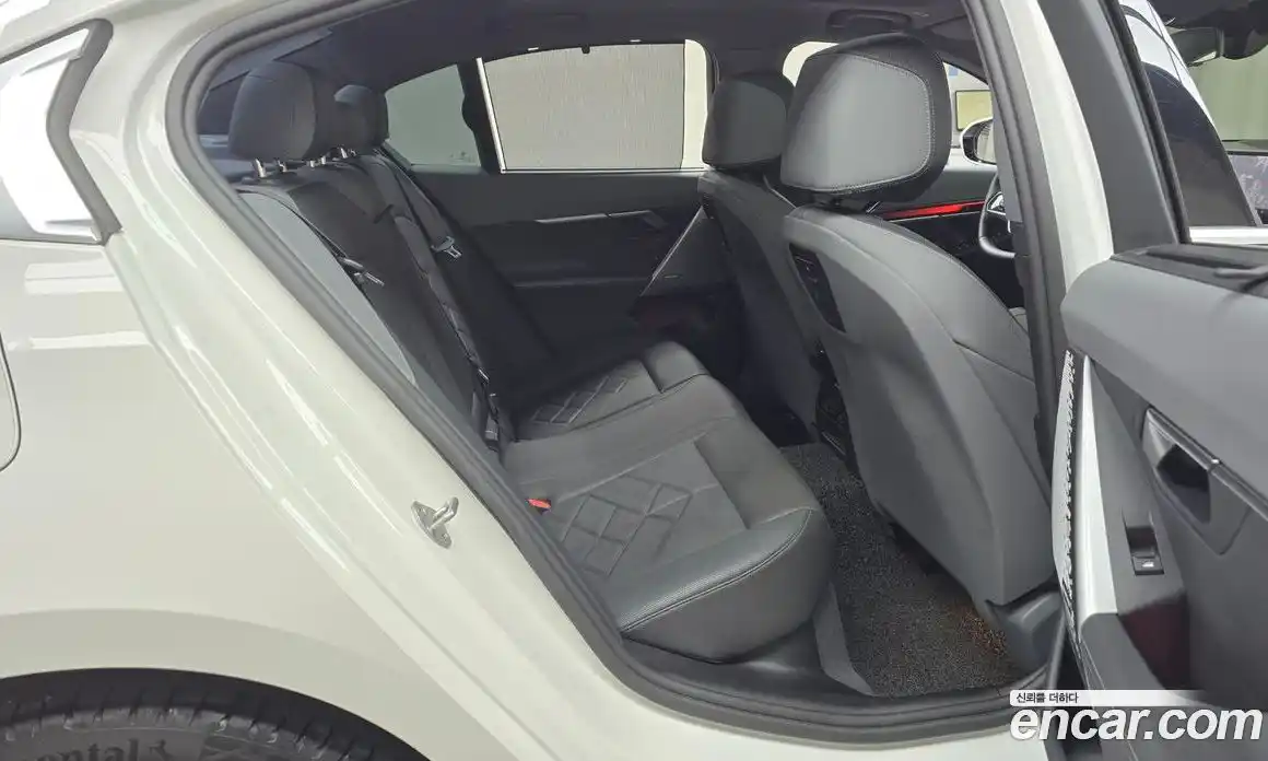 BMW 5-Series 2024 2.0 Автомат в Москве № 188274, фото 11