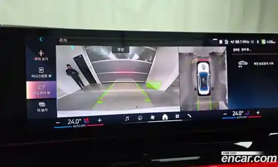 BMW 5-Series 2024 2.0 Автомат в Москве № 188274, миниатюра 2