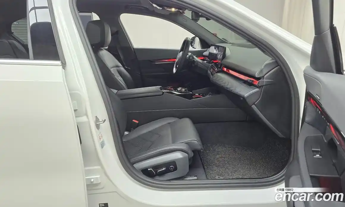 BMW 5-Series 2024 2.0 Автомат в Москве № 188274, фото 10