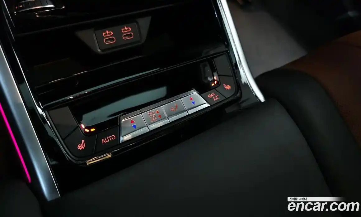 BMW 8-Series 2023 4.4 Автомат в Москве № 188522, фото 20