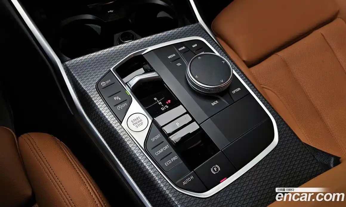 BMW 3-Series 2025 2.0 Автомат в Москве № 188831, фото 2