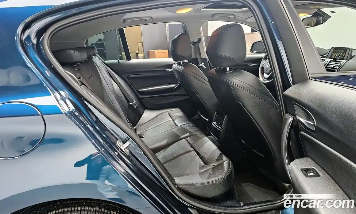 BMW 1-Series 2015 2.0 Автомат в Москве № 191469, фото 17