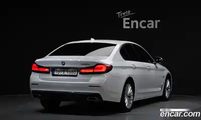 BMW 5-Series 2022 2.0 Автомат в Москве № 192651, миниатюра 3