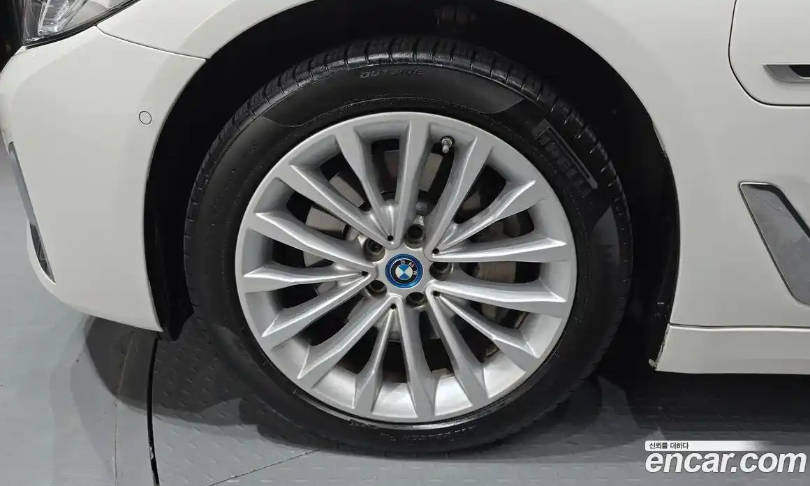 BMW 5-Series 2022 2.0 Автомат в Москве № 192651, фото 4