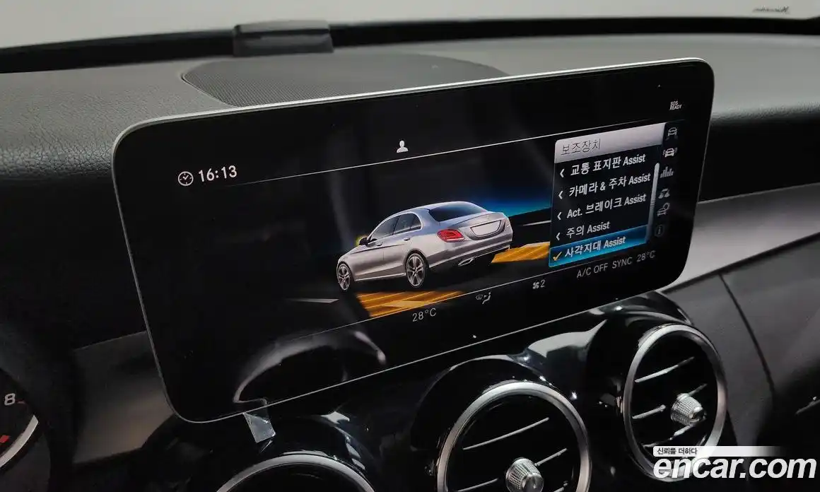 Mercedes-Benz C-Class 2019 2.0 Автомат в Москве № 194089, фото 12